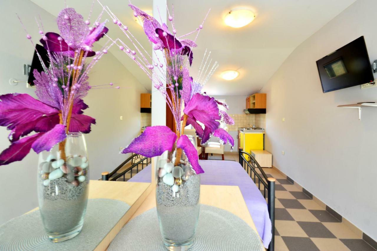 Beach Apartman Petra Podstrana Exteriör bild
